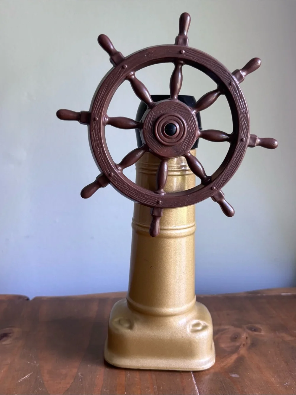 Vintage Old Spice Ship's Wheel Avon Aftershave Decanter-Full-6 oz